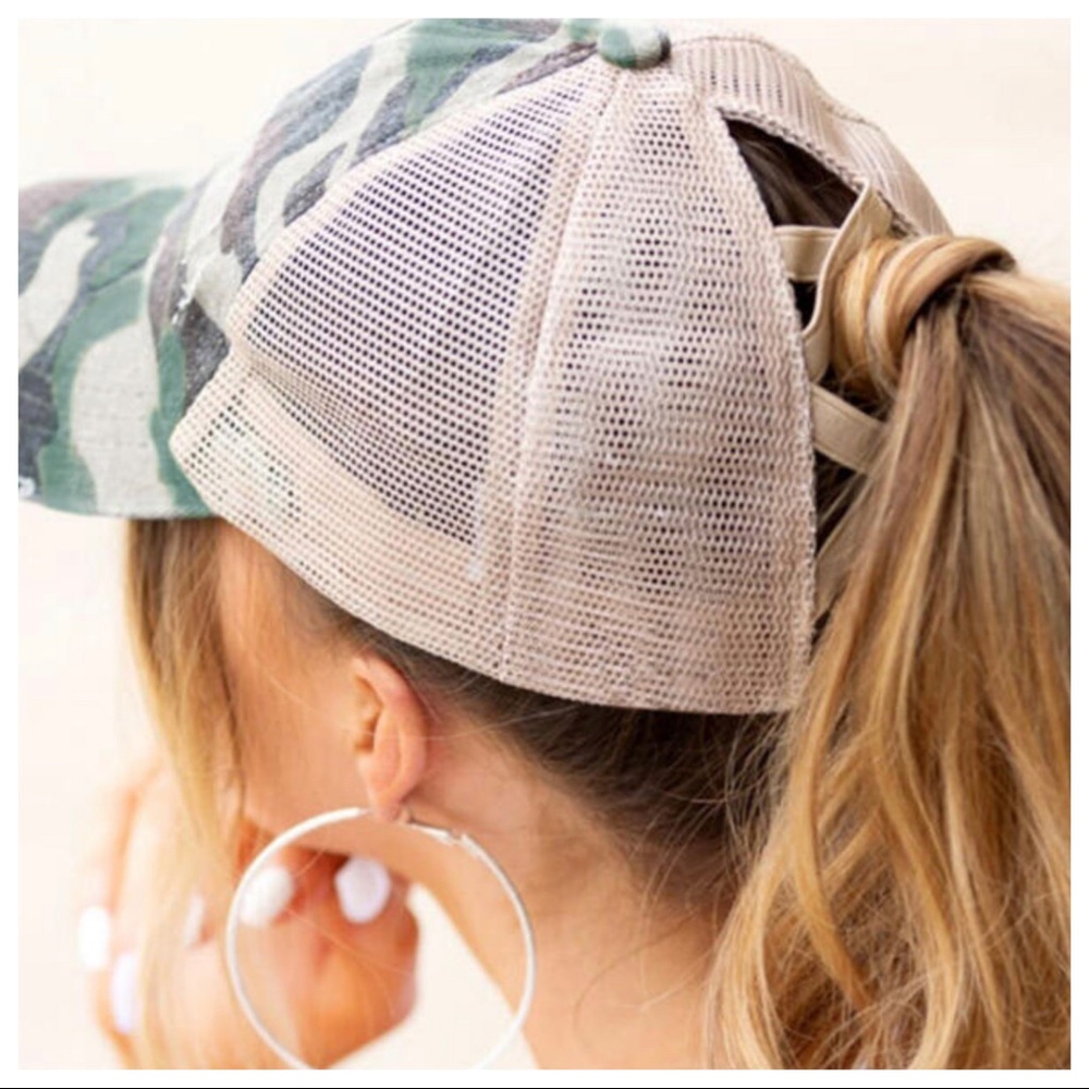 Camouflage chic Fashionable Must have Baseball cap - Picture 4 of 5